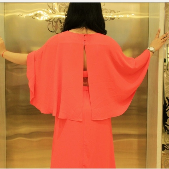 SALE NWT Bcbg Max Azria Brittni Cape Dress - Picture 4 of 13